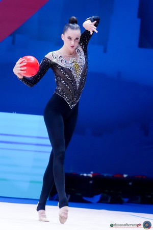 ain 25211 harnasko alina sfe01724 simone ferraro ph